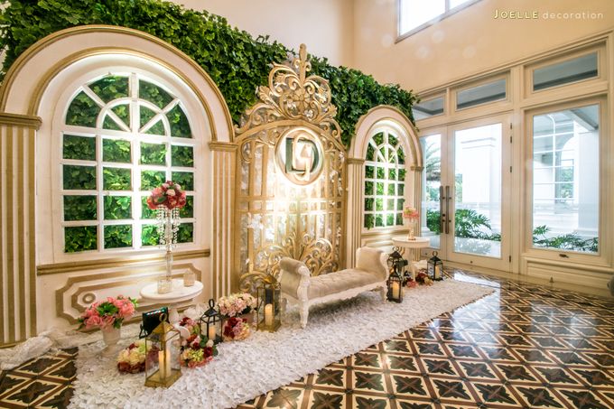 Glamour Javanese Carriage by Joelle Decoration - 010 Glamour Javanese Carriage by Joelle Decoration - 010