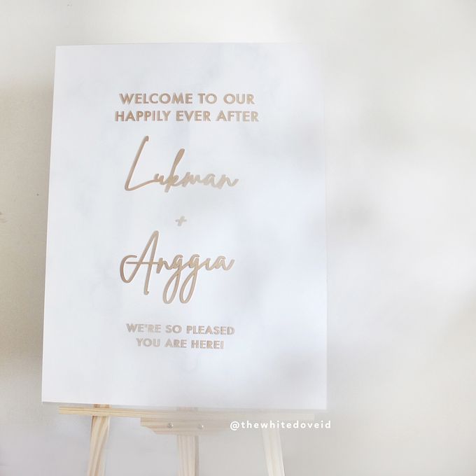 Wedding Sign by The White Dove - 003 Wedding Sign by The White Dove - 003