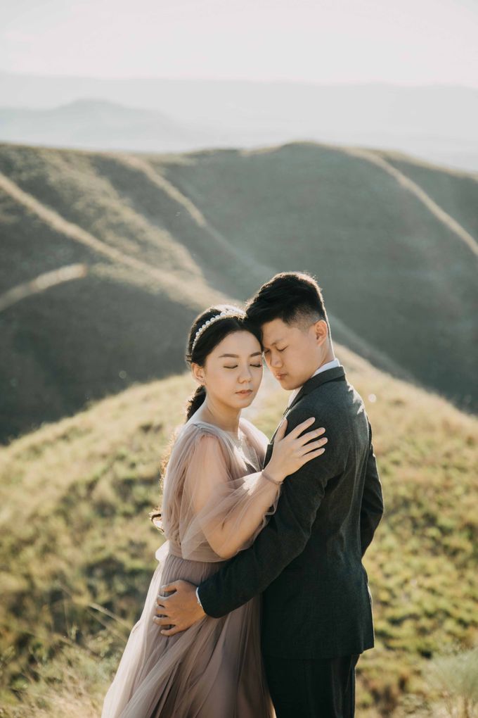 Sumba Prewedding Jenni & Michael by StayBright - 002 Sumba Prewedding Jenni & Michael by StayBright - 002
