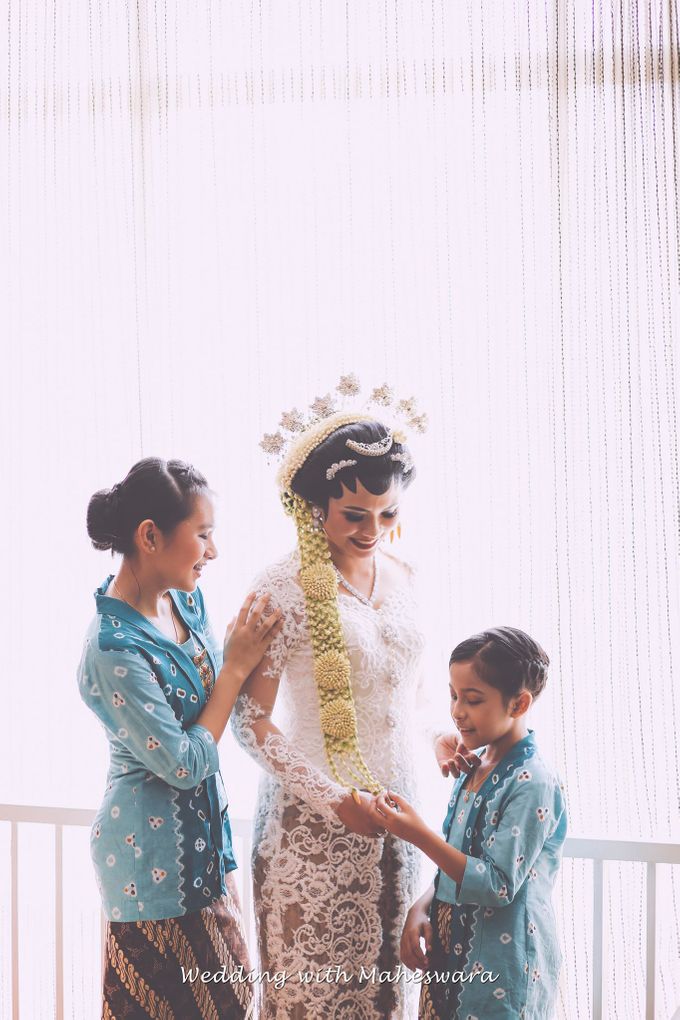 GITA & CESAR AKAD PANGGIH by Maheswara - 006 GITA & CESAR AKAD PANGGIH by Maheswara - 006