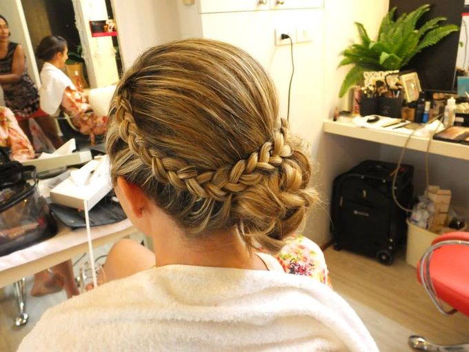 Bridal Hair Stylist Phuket Thailand by Wow Make Up in Phuket - 027 Bridal Hair Stylist Phuket Thailand by Wow Make Up in Phuket - 027