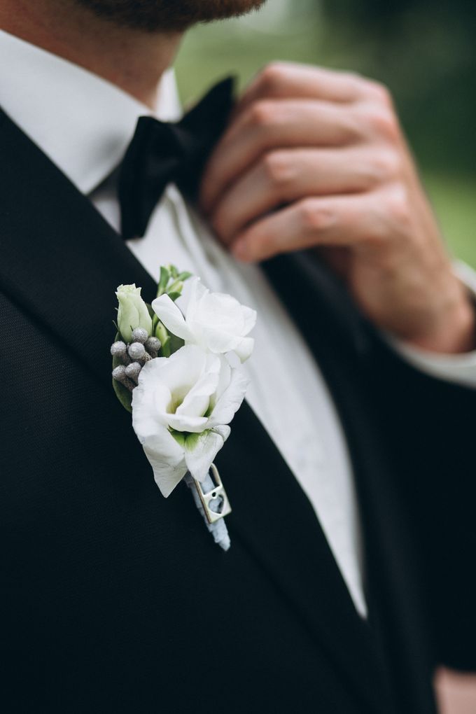 White Beauty by Destination Wedding Planner & Celebrant by Mira Michael - 006 White Beauty by Destination Wedding Planner & Celebrant by Mira Michael - 006