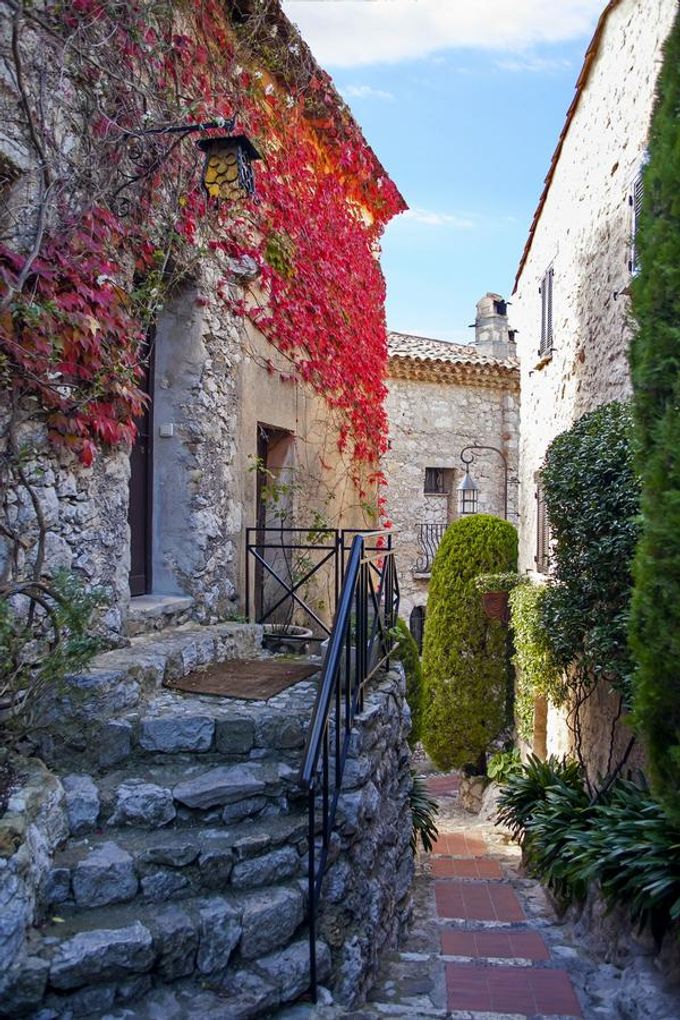 Venues on French Riviera by Destination Wedding Planner & Celebrant by Mira Michael - 010 Venues on French Riviera by Destination Wedding Planner & Celebrant by Mira Michael - 010