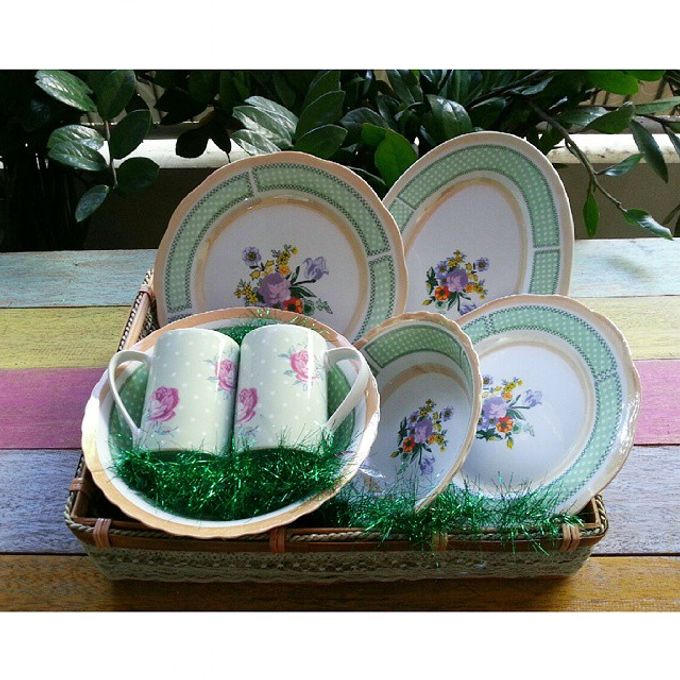 Ceramic Wedding Gift by Simple Kitch - 010 Ceramic Wedding Gift by Simple Kitch - 010