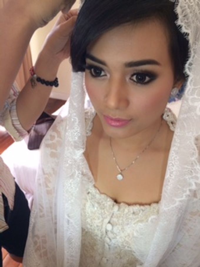 Makeup Portfolio by Joice ananta makeup artis - 001 Makeup Portfolio by Joice ananta makeup artis - 001