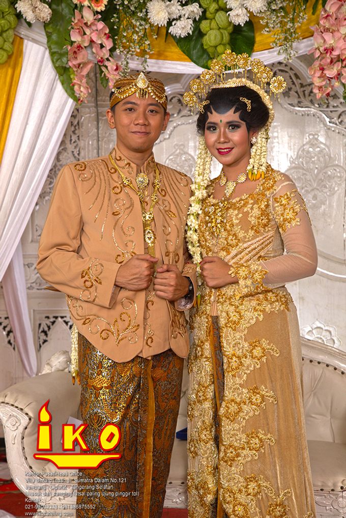 Rias & Busana Pengantin by IKO Catering Service dan Paket Pernikahan - 018 Rias & Busana Pengantin by IKO Catering Service dan Paket Pernikahan - 018