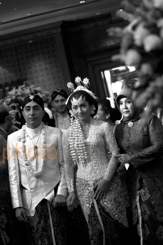 Ajeng & Akhil Wedding by photofoto Photography - 006