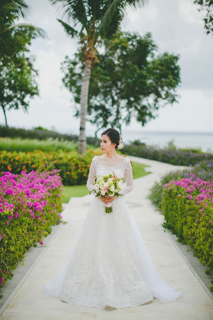 RUSTIC WEDDING DAVID AND JOICE IN SKY AYANA BALI by W organizer - 017