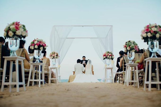 Elegant Flowery Wedding by Jonquilla Decor - 005 Elegant Flowery Wedding by Jonquilla Decor - 005