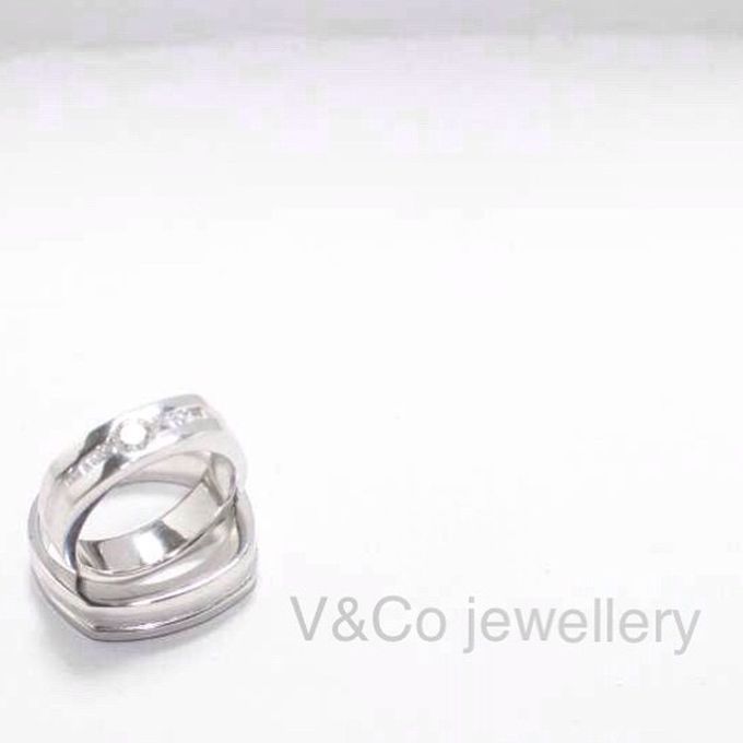 wedding ring simple Design by V&Co Jewellery - 025