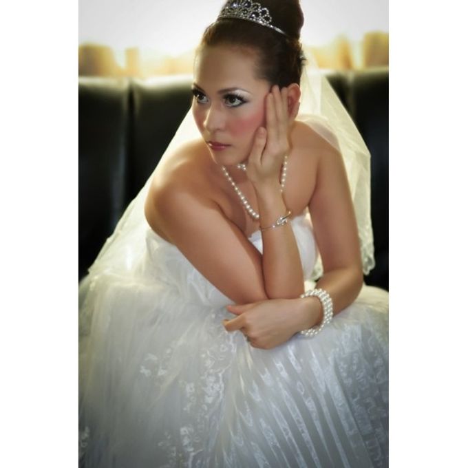 Bridal Makeup by Sketch Velvet - 040 Bridal Makeup by Sketch Velvet - 040