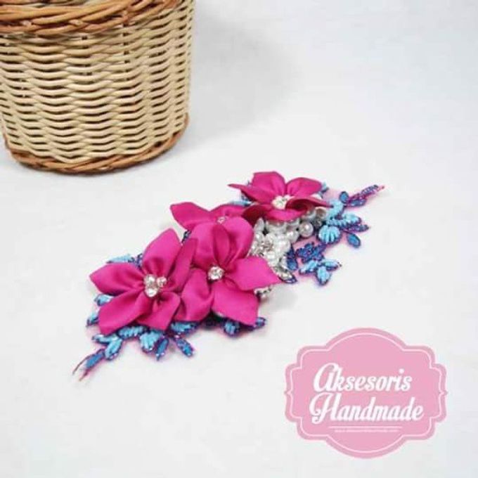 Purple Handbouquet by Aksesoris Handmade - 008 Purple Handbouquet by Aksesoris Handmade - 008
