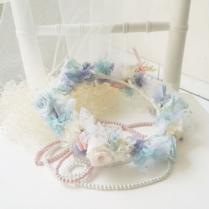 Preserved flower hair accessories by La Belle Juliette - 004