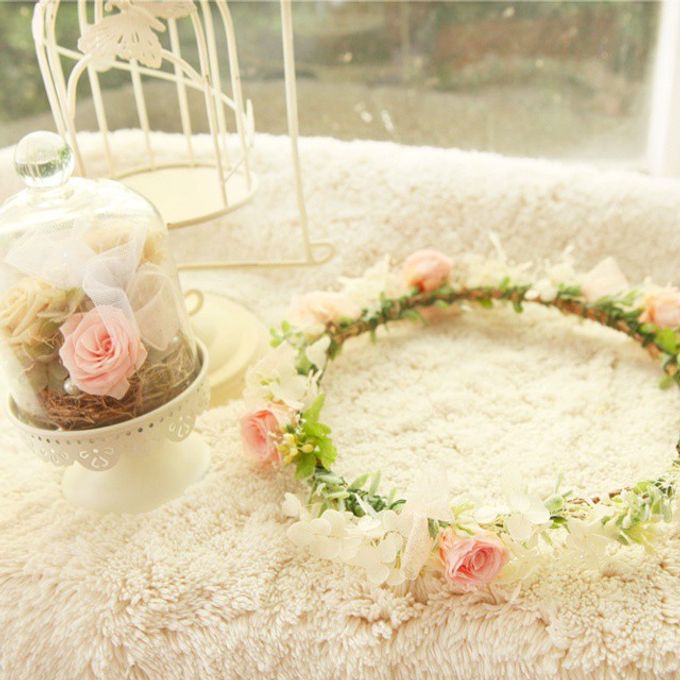 Preserved flower hair accessories by La Belle Juliette - 006 Preserved flower hair accessories by La Belle Juliette - 006