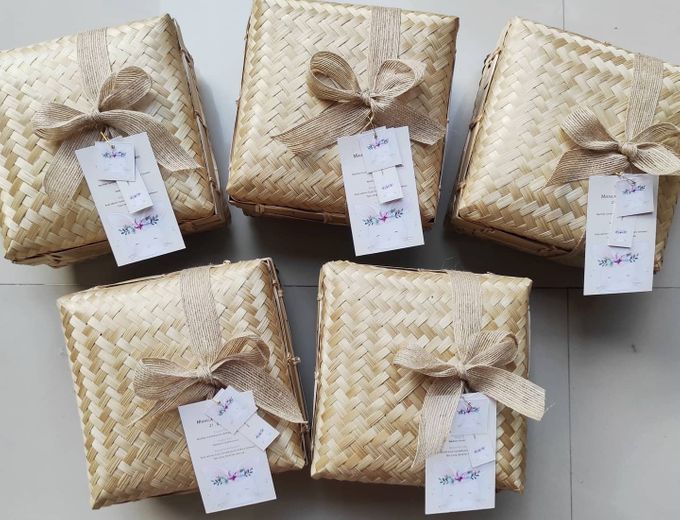 Rustic Hampers With Besek Sokase by The Rustic Soap - 002 Rustic Hampers With Besek Sokase by The Rustic Soap - 002
