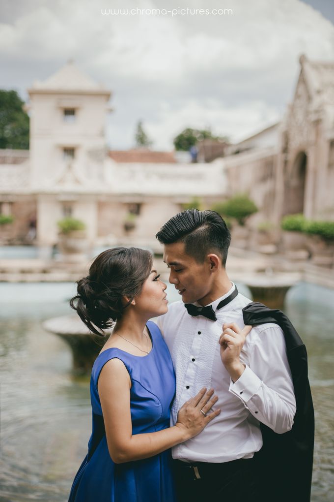 Herman & Vian Prewedding by Chroma Pictures - 021 Herman & Vian Prewedding by Chroma Pictures - 021