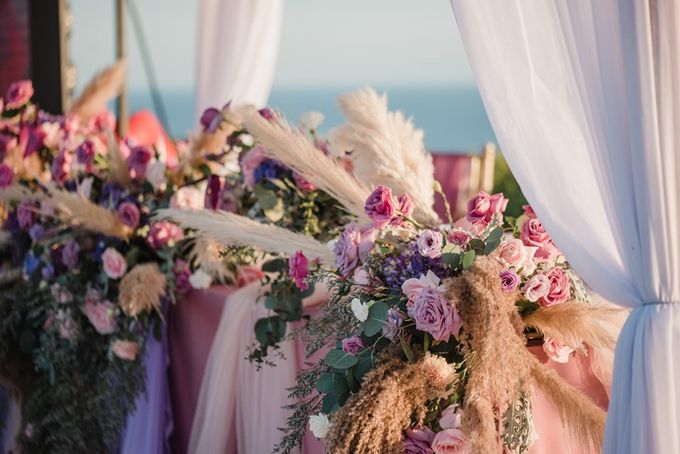 Soft Purple & Lavender Decoration Wedding by Bali Izatta Wedding Planner & Wedding Florist Decorator - 014 Soft Purple & Lavender Decoration Wedding by Bali Izatta Wedding Planner & Wedding Florist Decorator - 014