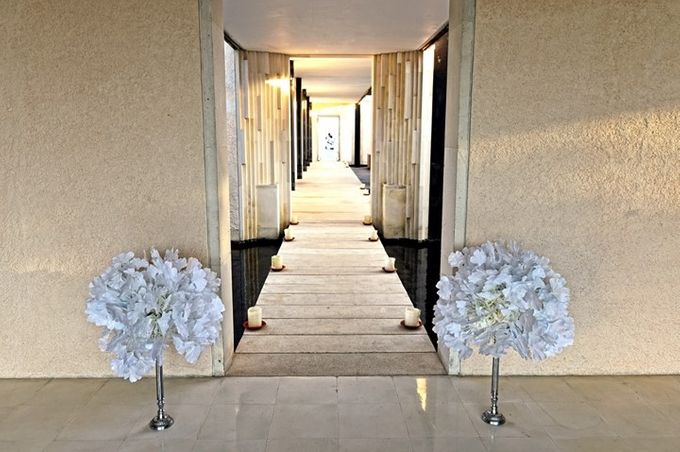White wedding by YIW Photography - 009