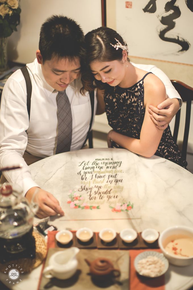 Engagement [NIGHT] PHOTOGRAPHY - PRISCILLA & WEILIANG by Thewhalingheart - 001