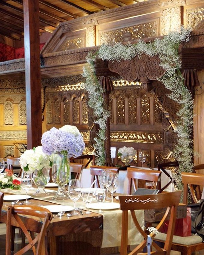 Pantro & Dini's Reception Decor by La Bloom Florist - 002 Pantro & Dini's Reception Decor by La Bloom Florist - 002