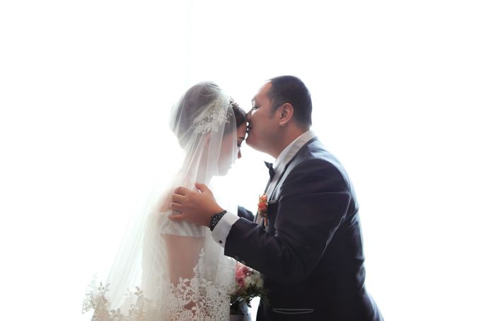 The Moment in Wedding of Rega & Tika by Retro Photography & Videography - 005