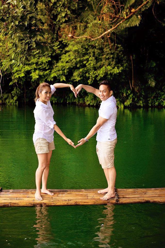 Lovers in the Lake by Bride Idea - 007 Lovers in the Lake by Bride Idea - 007