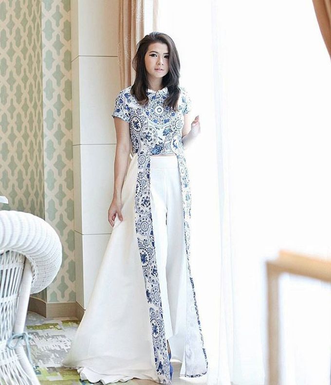China Blue by Blooms - 004