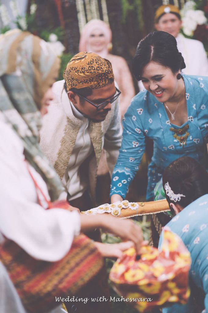 GITA & CESAR AKAD PANGGIH by Maheswara - 027 GITA & CESAR AKAD PANGGIH by Maheswara - 027