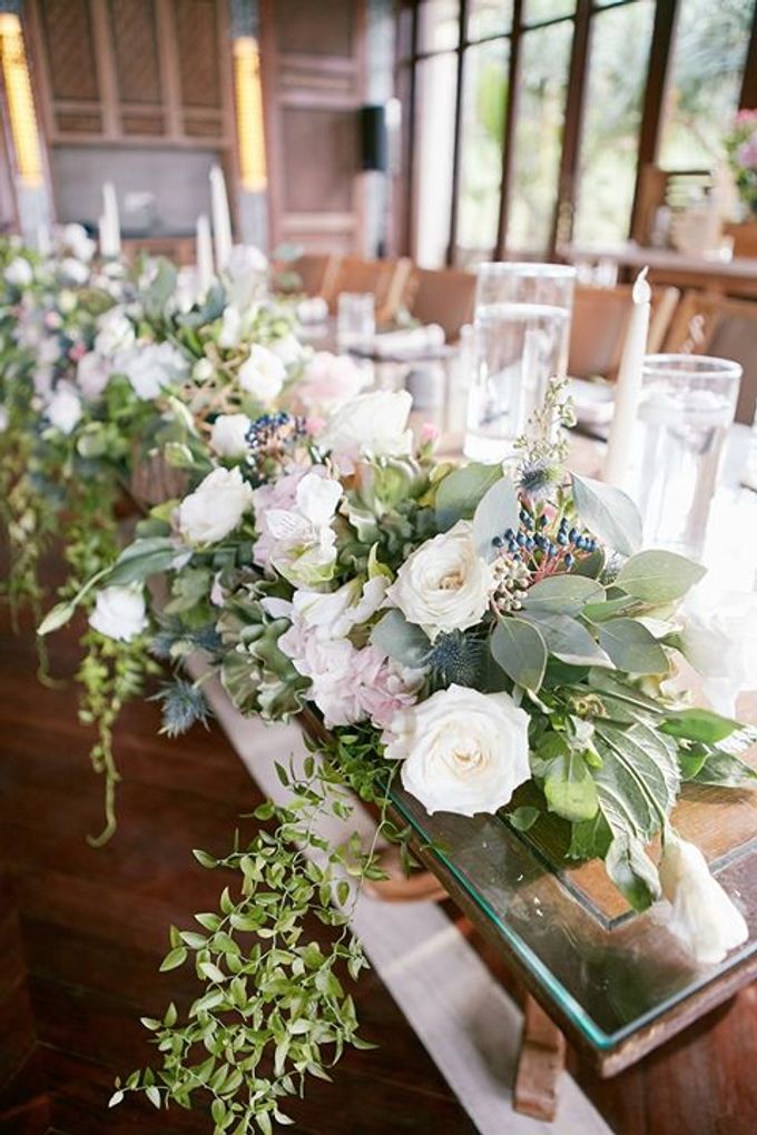 Indoor Destination Wedding at Sundara Four Seasons  Jimbaran by Flora Botanica Designs - 021