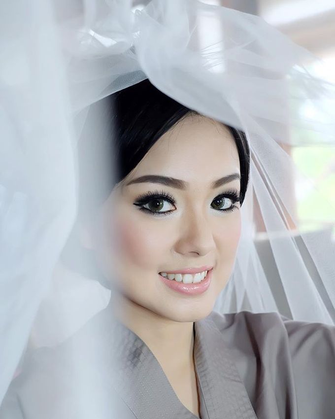 MAKARA WEDDING by MAKARA MAKEUP - 016 MAKARA WEDDING by MAKARA MAKEUP - 016
