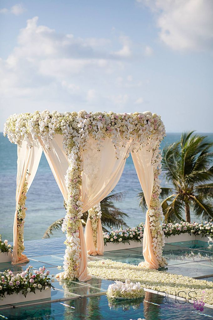 Luxury wedding of Vicky & Song at Conrad Koh Samui by BLISS Events & Weddings Thailand - 002 Luxury wedding of Vicky & Song at Conrad Koh Samui by BLISS Events & Weddings Thailand - 002