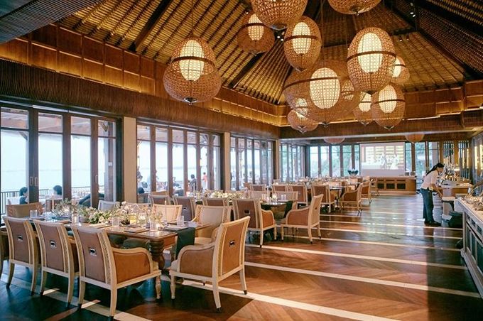 Indoor Destination Wedding at Sundara Four Seasons  Jimbaran by Flora Botanica Designs - 023
