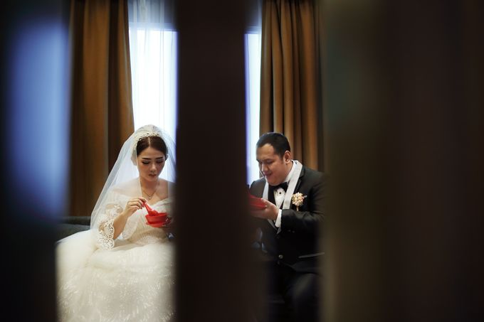 The Moment in Wedding of Rega & Tika by Retro Photography & Videography - 050 The Moment in Wedding of Rega & Tika by Retro Photography & Videography - 050