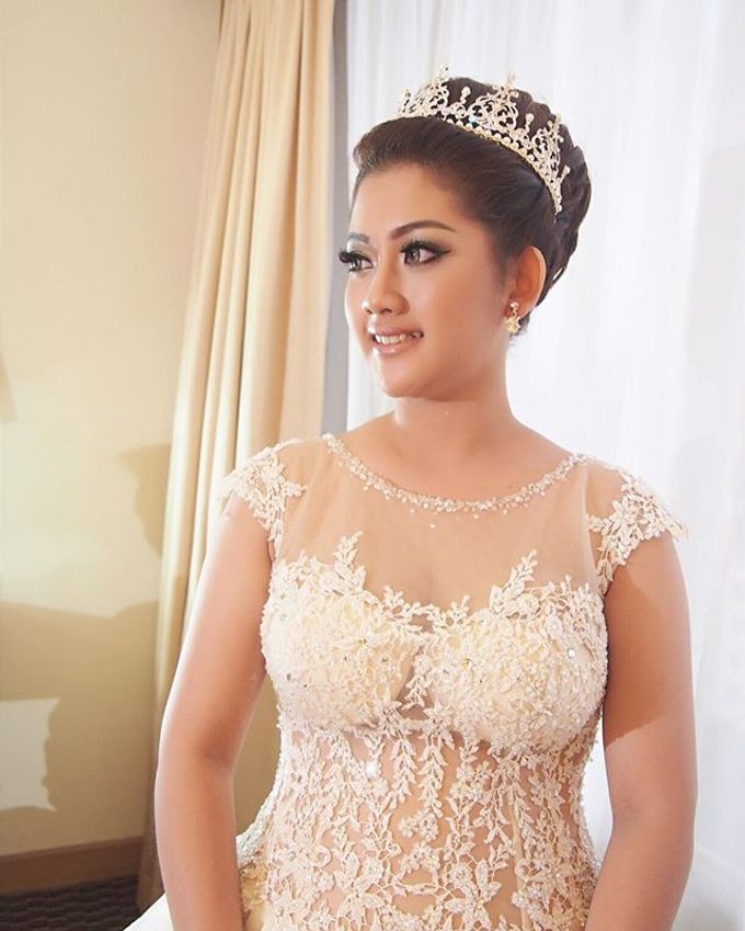 Sukanda & Anastasia by Amanda Makeup Artist - 003 Sukanda & Anastasia by Amanda Makeup Artist - 003