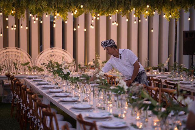 THE WEDDING OF LAURA & EIMHIN by Oma Thia's Catering Bali - 003