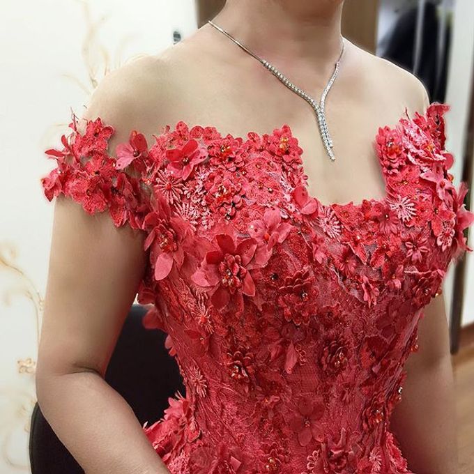 customade wedding and evening dress by Melta Tan