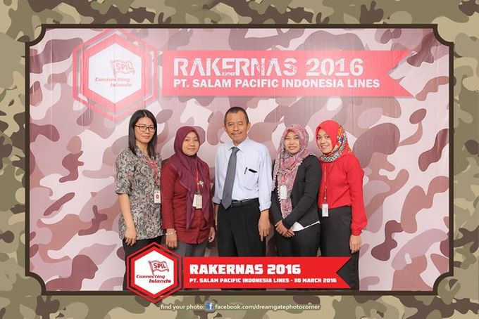 Photo Corner Photobooth Surabaya - RAKERNAS PT SPIL by HARRIS Hotel & Conventions Gubeng - Surabaya - 025 Photo Corner Photobooth Surabaya - RAKERNAS PT SPIL by HARRIS Hotel & Conventions Gubeng - Surabaya - 025
