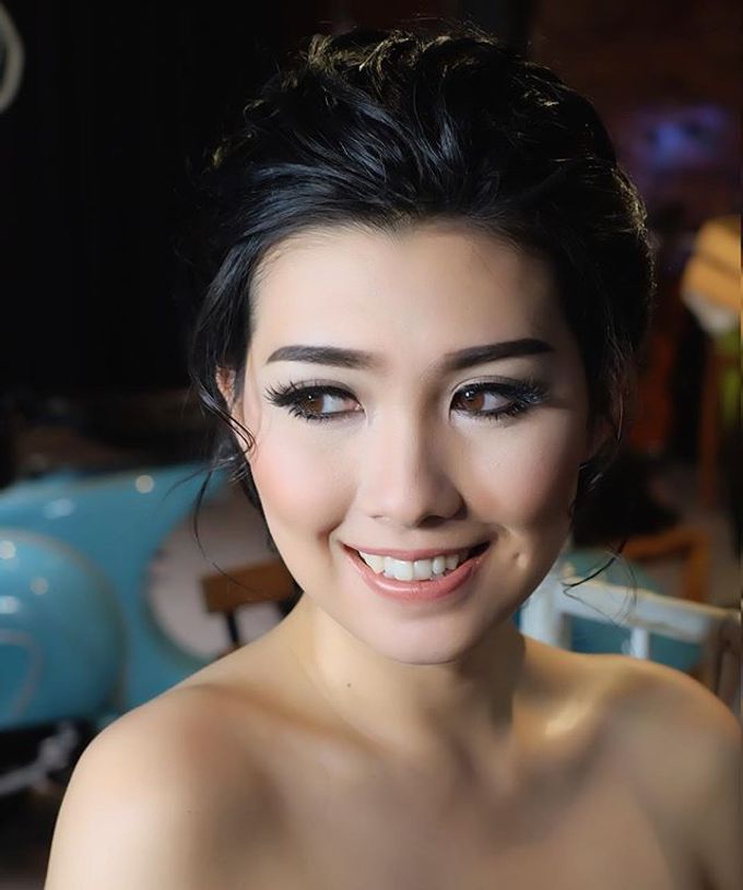 MAKARA WEDDING by MAKARA MAKEUP - 023 MAKARA WEDDING by MAKARA MAKEUP - 023
