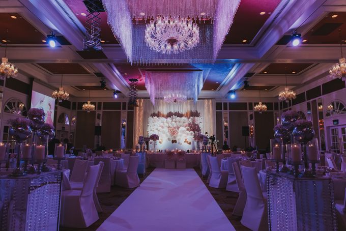 A Romantic with Classy Twist Wedding by InterContinental Singapore - 042