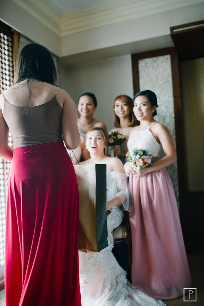 A Modern Filipiniana Wedding of Richie & Kyle by Peach Frost Studio - 029