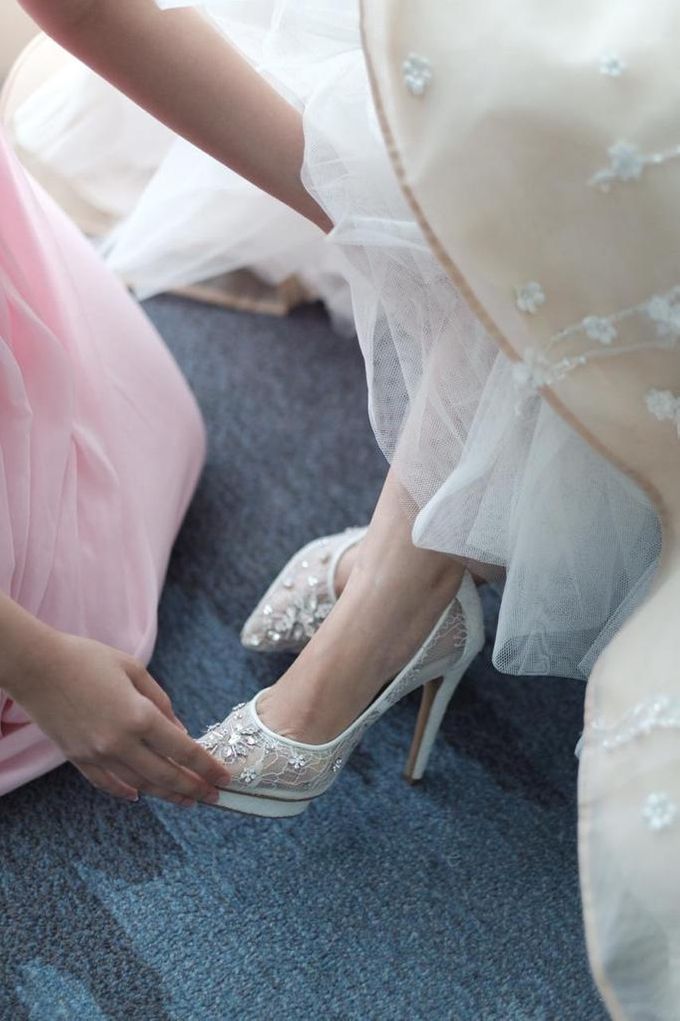The Wedding of Daniel & Novi by Lithe Shoes - 001 The Wedding of Daniel & Novi by Lithe Shoes - 001