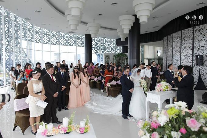 VICTOR & HENNY WEDDING PARTY by The Vida Ballroom - 003 VICTOR & HENNY WEDDING PARTY by The Vida Ballroom - 003