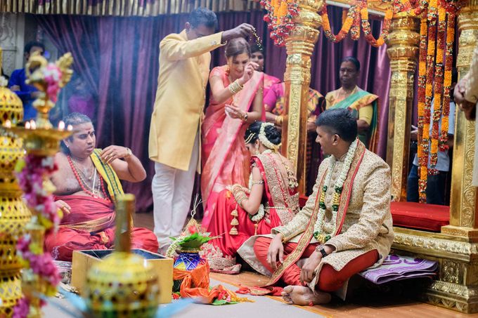 Traditional Indian Wedding of Arunn & Shalini by GrizzyPix Photography - 025