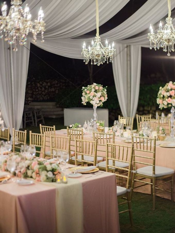 Elegant and Tasteful Wedding at Sky Ayana by Flora Botanica Designs - 024 Elegant and Tasteful Wedding at Sky Ayana by Flora Botanica Designs - 024