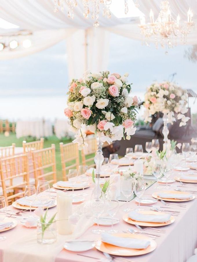Elegant and Tasteful Wedding at Sky Ayana by Flora Botanica Designs - 014 Elegant and Tasteful Wedding at Sky Ayana by Flora Botanica Designs - 014