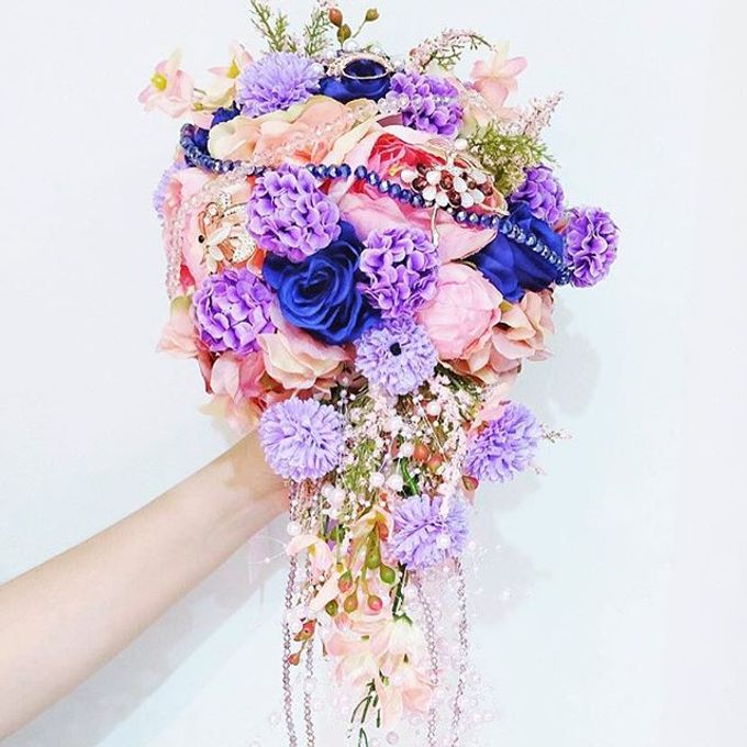 Alice in Wonderland Bouquet by Cup Of Love Design Studio - 001