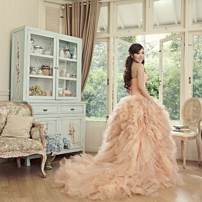 Indoor Engagement Photo shoot by Fairy 