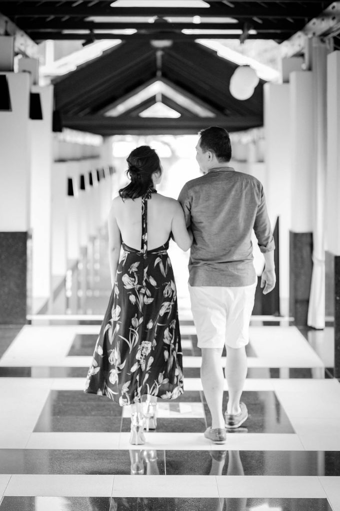 Sofitel Singapore Sentosa Pre-Wedding Casual Shoot by GrizzyPix Photography - 005