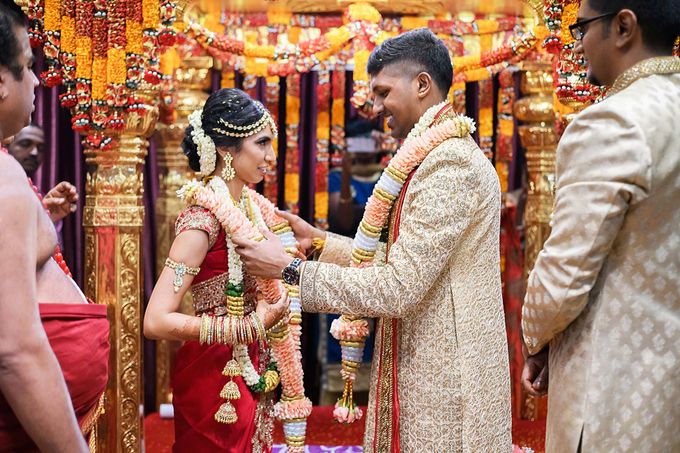 Traditional Indian Wedding of Arunn & Shalini by GrizzyPix Photography - 031