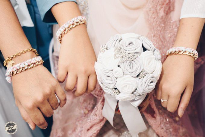 Bridesmaids Bracelets by Laurel Town - 001